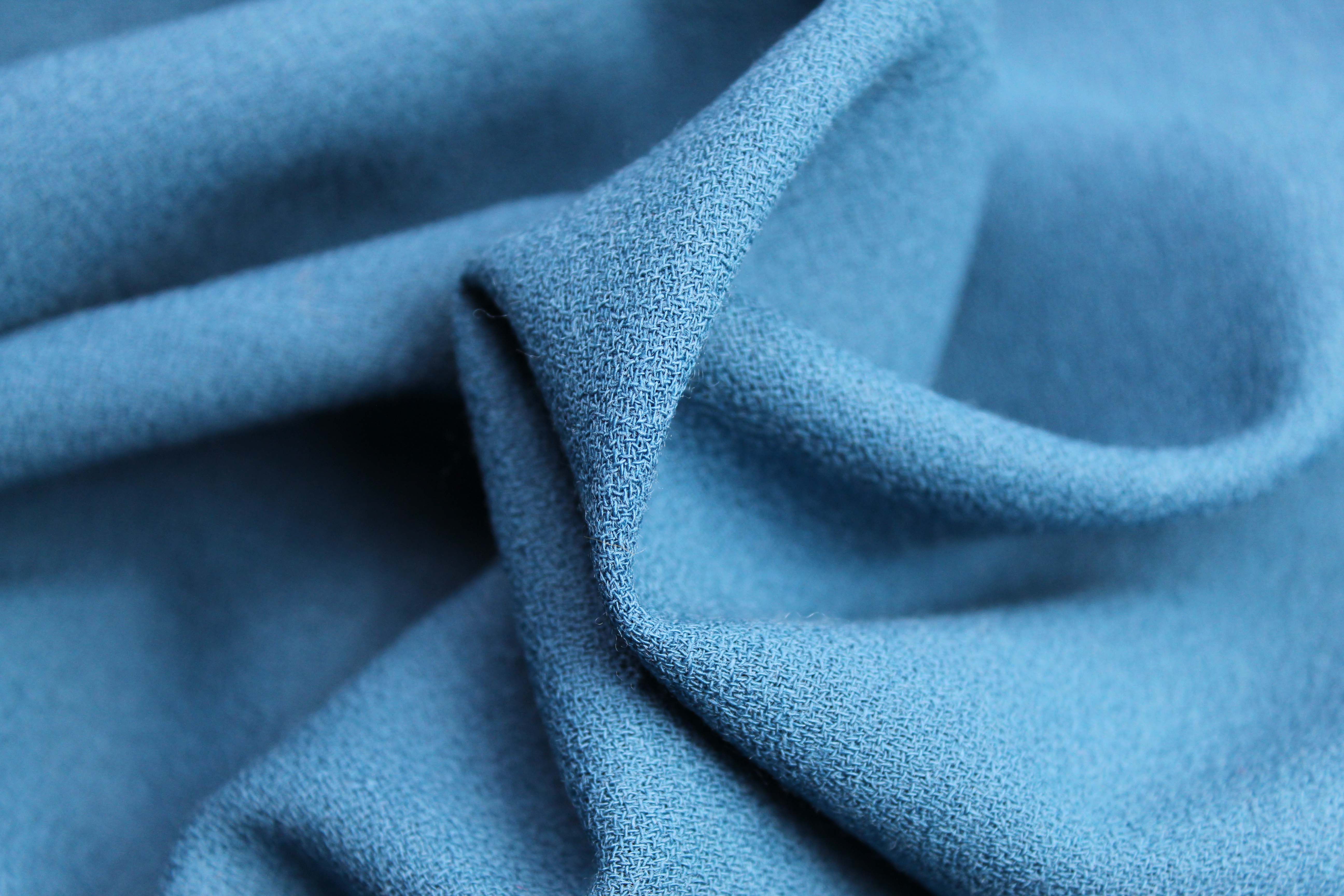 WOOL CREPE - TEAL